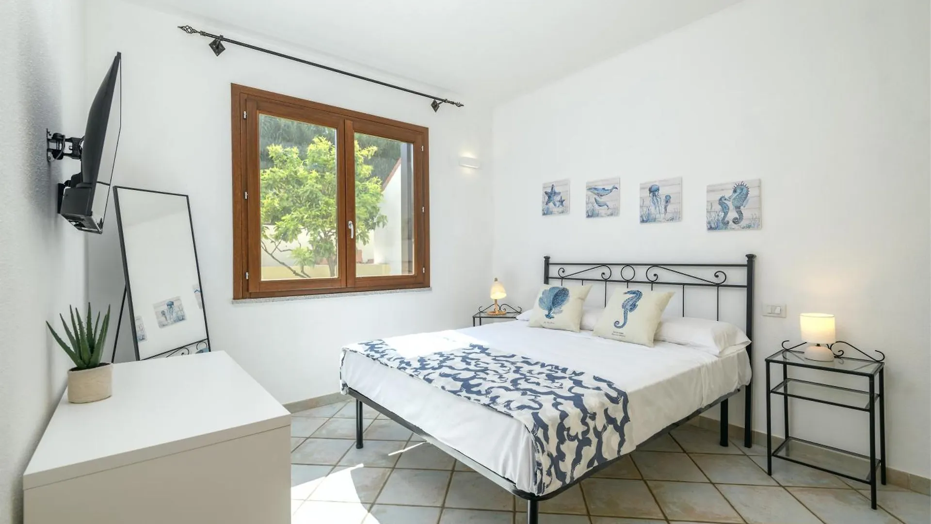 Lazulite - Sardinia Suite Murta Maria Apartman